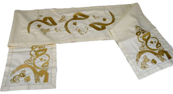 elegant linen dinning runner